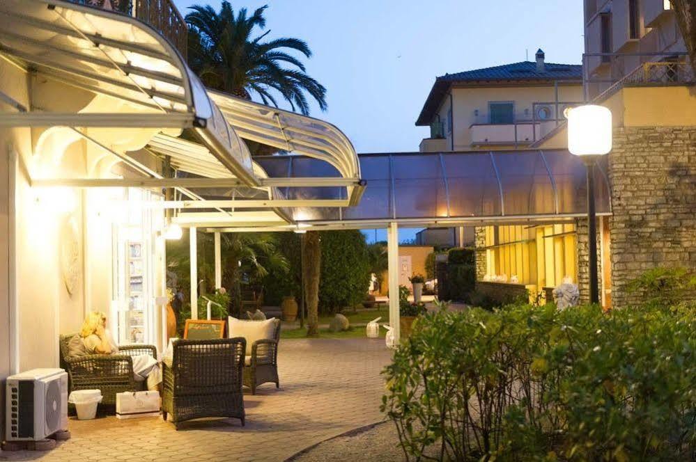Battelli (adults Only) Marina di Pietrasanta